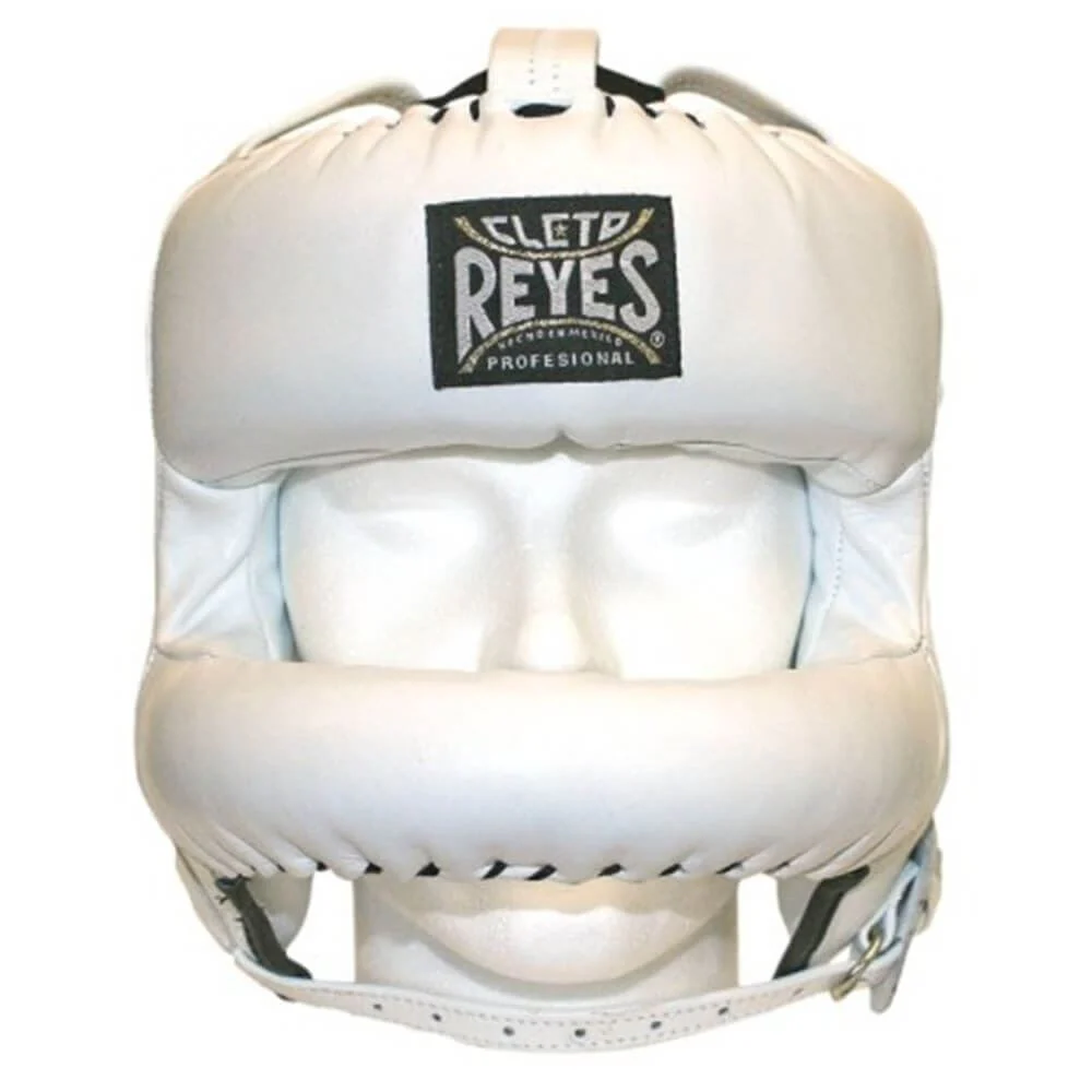 Cleto Reyes Headguard With Rounded Nylon Bar - Image 4